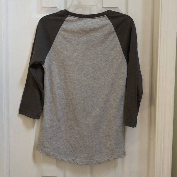 Disney Mickey Mouse 😻 Tee - Picture 2 of 4